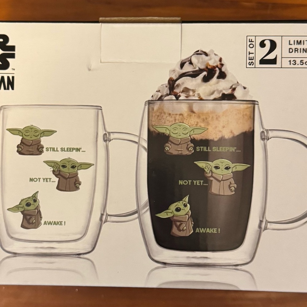 Star Wars Baby Yoda Glass Mug Set. Limited edition.